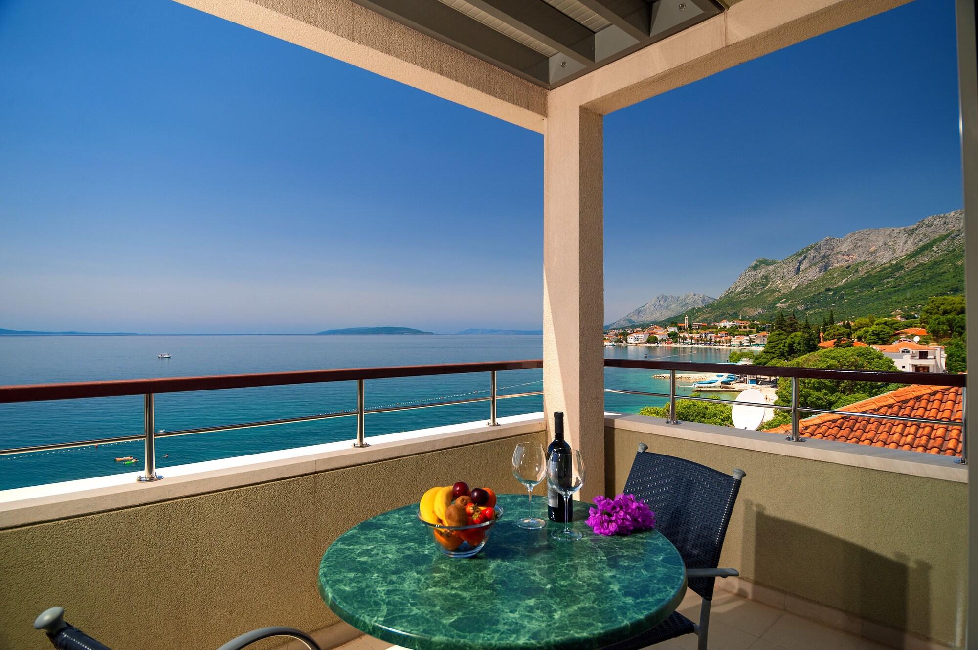 Hotel Saudade Gradac  Exteriör bild