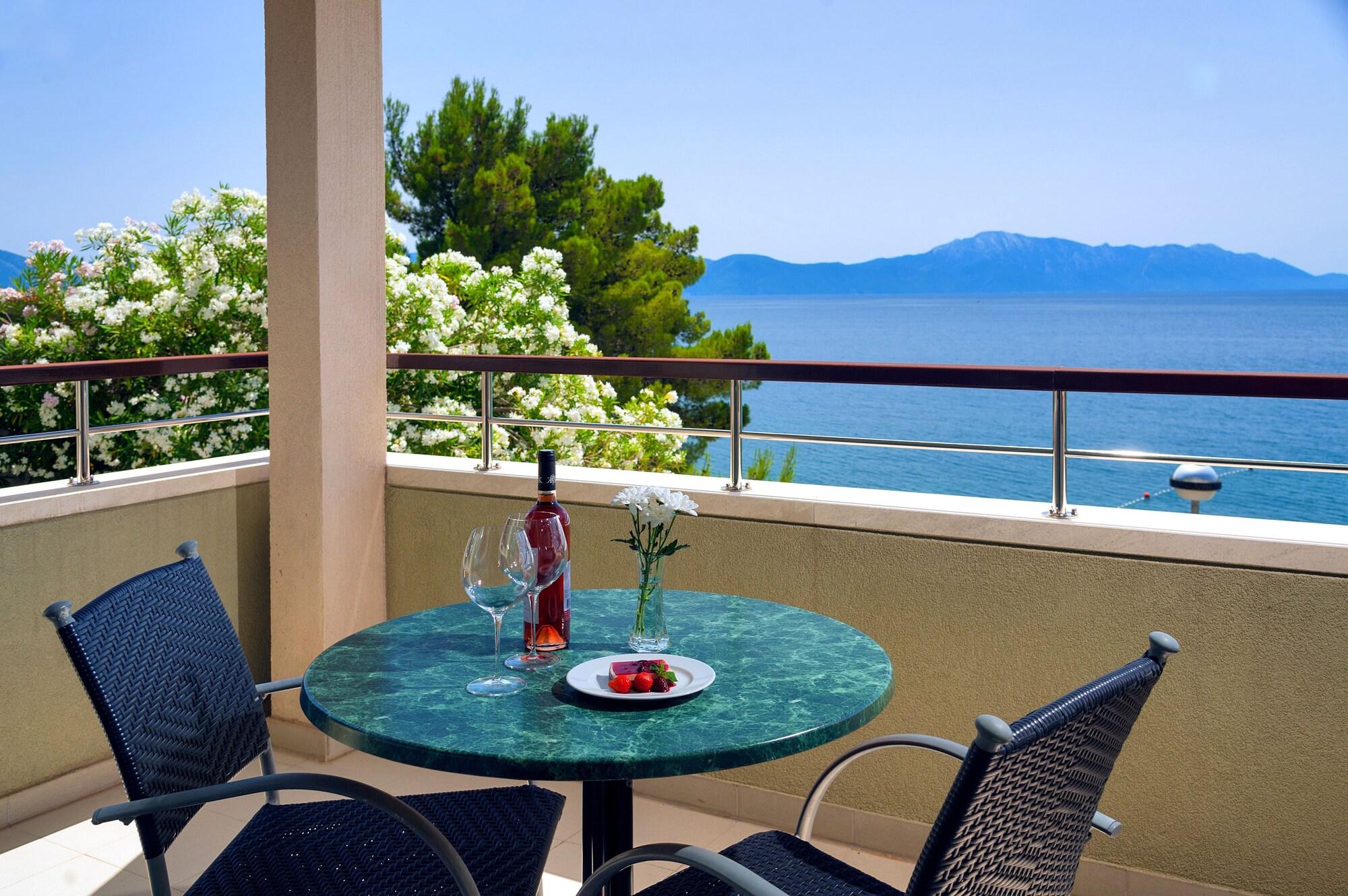 Hotel Saudade Gradac  Exteriör bild