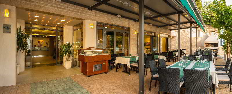 Hotel Saudade Gradac  Exteriör bild