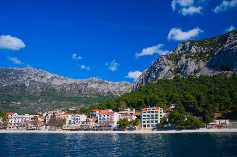 Hotel Saudade Gradac  Exteriör bild