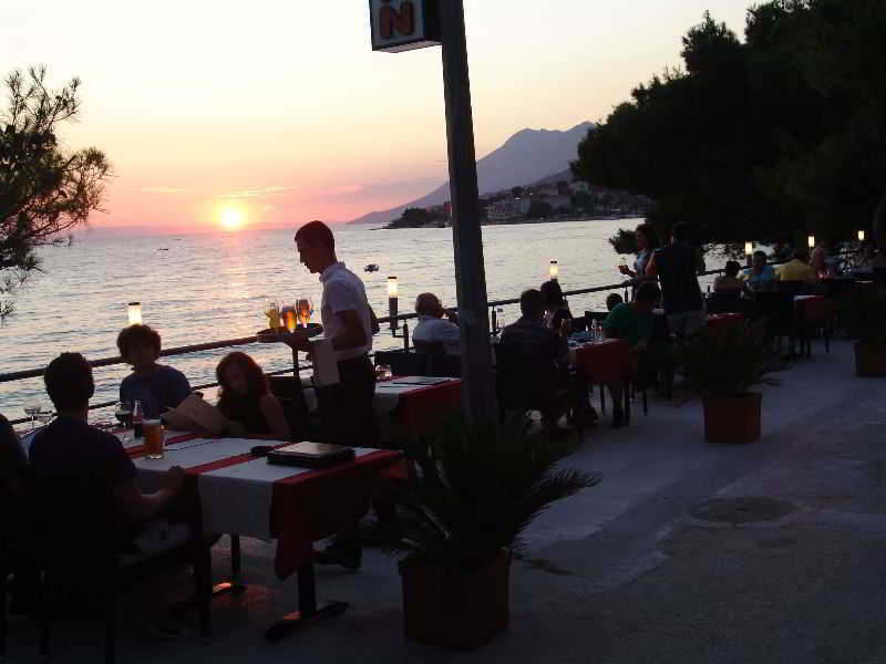 Hotel Saudade Gradac  Exteriör bild